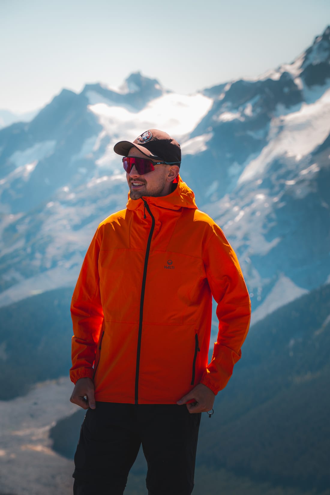 David, Outdoor-Fotograf, in den Schweizer Alpen